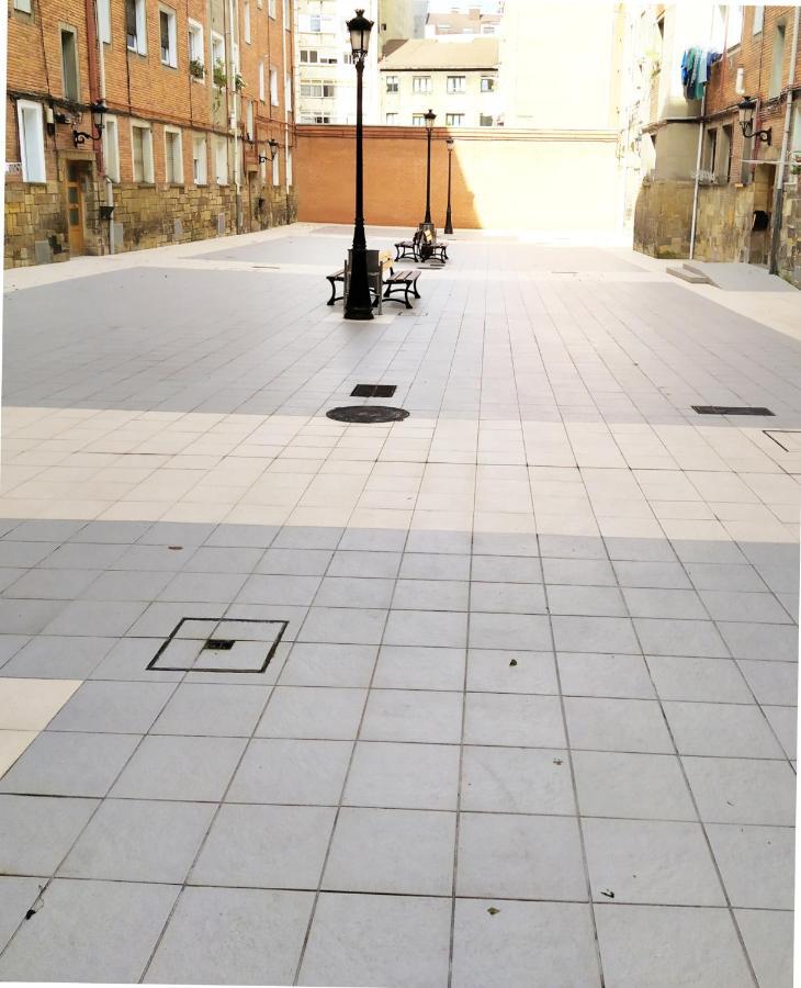 Homelunead Apartamento en Gijon Centro al lado de la Playa Exterior foto